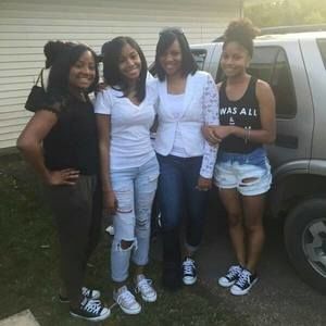 Meet your Posher, Katrina